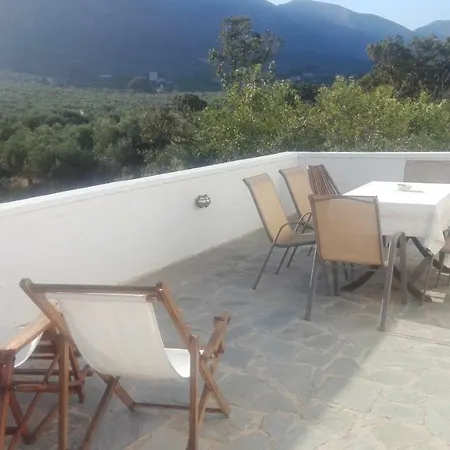 Diros Traditional House Holiday home